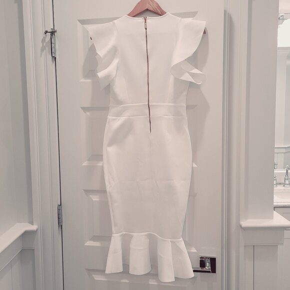 NEW Ruffle Detail Dress. Cocktail Dress. XS. White. - Picture 4 of 10